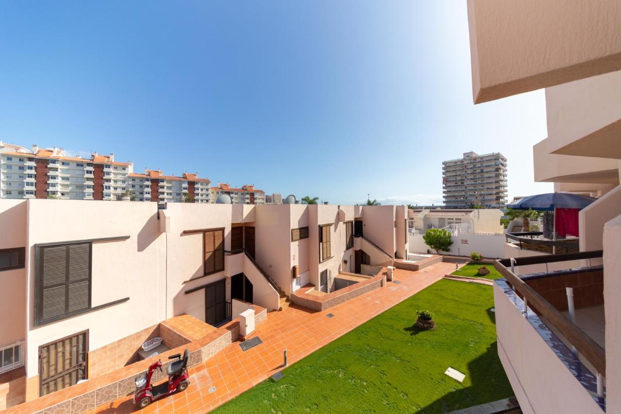 Apartamento En Sur Y Sol Los Cristianos 로스크리스티아노스 외부 사진
