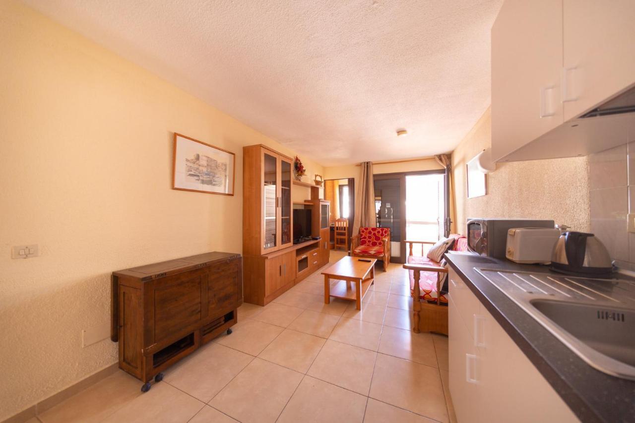 Apartamento En Sur Y Sol Los Cristianos 로스크리스티아노스 외부 사진